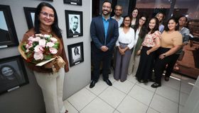 Secretária Roseane Vasconcelos recebe Medalha do Mérito Arthur Ramos
