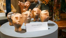 Produção de mestres e artesãos de 11 regiões do estado será exposta a partir de segunda na Semana de Design de Milão