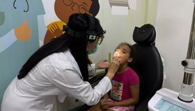 Médica orienta sobre período para levar crianças ao otorrinolaringologista pela primeira vez