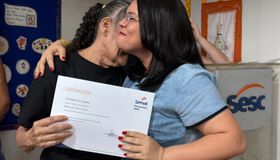Projeto de costura capacita mulheres em situação de vulnerabilidade para geração de renda em Maceió
