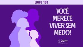 Maceió recebe Banco Vermelho em ato de conscientização sobre violência contra a mulher