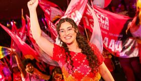 Teca Nelma apresenta 13 compromissos para Alagoas em lançamento de campanha