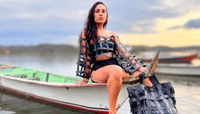 Designer alagoana transforma câmaras de ar de pneus em bolsas e acessórios