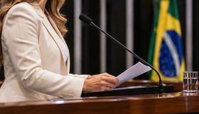 Nem toda mulher eleita representa as mulheres