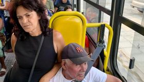 O giro tortuoso da pessoa com deficiência na Maceió inacessível