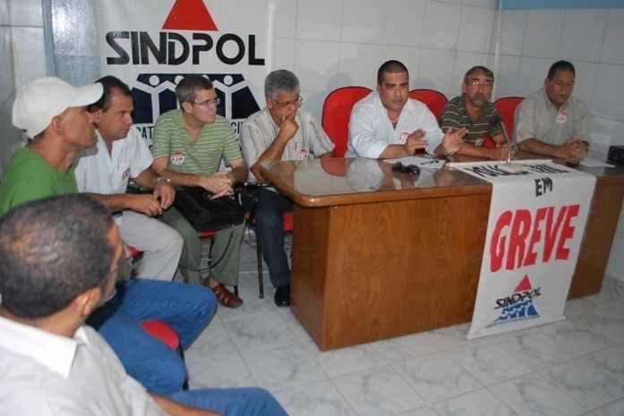 Sindpol ignora decisão judicial e marca greve geral para terça-feira