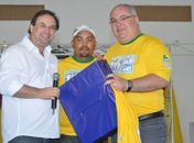 Garis são homenageados com shows e entrega de prêmios