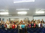 Professores recebem certificados de conclusão do TJC