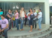 Funcionários do antigo ITA fazem manifestação em frente ao TRT