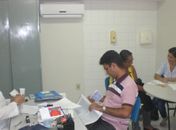 Novos professores fazem exames com fonoaudiólogos