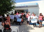 Professores de Girau do Ponciano voltam a ocupar câmara municipal cobrando reajuste salarial