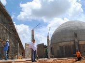 Prefeito Luciano Barbosa visita obras do Planetário