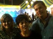 Luiz Felipe ao lado dos pais Monica Nunes e Luiz Alfredo