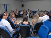 Servidores e secretário discutem melhorias para Unidade de Emergência do Agreste