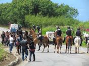 Polícia tenta conter protesto de estudantes 