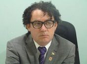 Uneal realiza coletiva de imprensa para esclarecer suspensão do vestibular