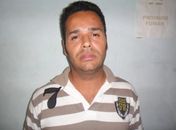 Comerciante do ramo de bebidas é preso com pistola no centro de Arapiraca