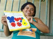"Costurar a leitura mudou minha vida", diz mãe de criança especial