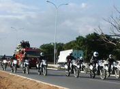 Corpo de militar cruzou Arapiraca em carro aberto do Corpo de Bombeiros