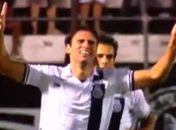 Aos 38 da etapa final, Léo Gamalho silencia o "Castelão" e leva o ASA para a final