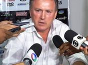 Após envolver-se em polêmica com jogador, Edson Gaúcho deixa o ASA 