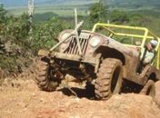 Arapiraca sedia XV Jeep Show no Lago da Perucaba
