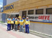 Servidores em greve