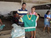Veridiano Almir entrega novos uniformes e equipamentos a garis e margaridas