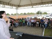 Vereadora enaltece entrega de lotes do Polo Moveleiro