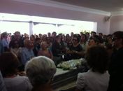 Emoção marca sepultamento de advogado arapiraquense