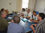 Prefeitura e Codevasf discutem implantação do programa Água para Todos