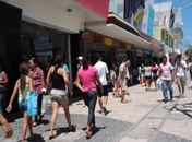 Arapiraquenses sonham com carro novo, casa própria, emprego e até casamento para 2014