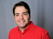 Prefeito retorna ao cargo, exonera servidores e decreta situação de anormalidade