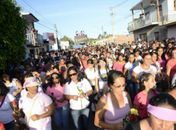 Dia Internacional da Mulher é comemorado com caminhada e festa em São Sebastião