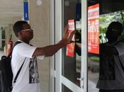 Servidores da Ufal em greve avaliam paralisação em assembleia