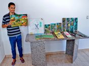 Artesão de Limoeiro revela seu talento na arte do entalhe e pintura