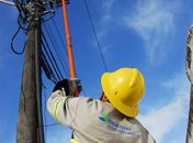Eletrobras realizando manutenção