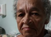 Mulher atropelada por moto em Palmeira dos Índios aguarda por familiares na UE do Agreste