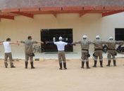 Agentes de Trânsito realizam protesto pedindo pagamento do salário atrasado