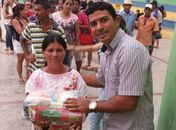 Prefeitura de Feira Grande entrega cestas básicas à população carente do município