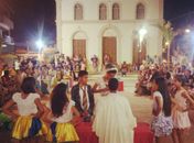 Encenação teatral movimenta calçadão central de Lagoa da Canoa