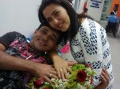 Casal celebra noite de Natal com troca de alianças de noivado dentro de hospital em Arapiraca