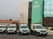 Veridiano Almir entrega novas ambulâncias para Feira Grande