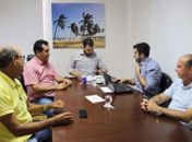 Deputado arapiraquense pede providências sobre transtornos provocados por granja no Laranjal