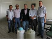 Arapiraca recebe 300 doses de sêmen bovino para melhoramento genético