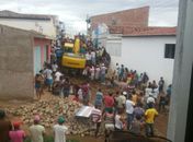 Quatro pessoas ficam soterradas após estrutura de obra desabar em Belo Monte