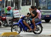 Multa para falta de habilitação de 'cinquentinha' começa a valer a partir de hoje
