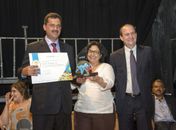 Limoeiro de Anadia recebe certificado e troféu do Selo Unicef