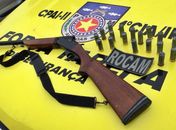 Menor é apreendido com espingarda calibre 12 e vinte munições em Campo Alegre