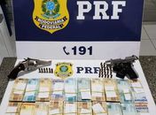 PRF prende dois homens com armas e R$ 82 mil provenientes de jogos e azar